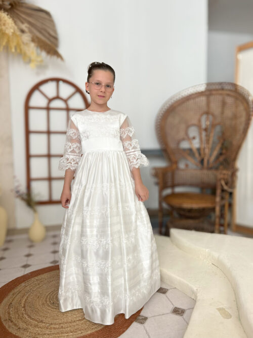 White Communion Gown — изображение 9