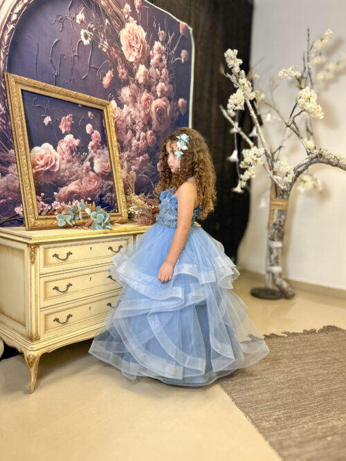 Little Princess Couture Dress with Floral Details — изображение 7